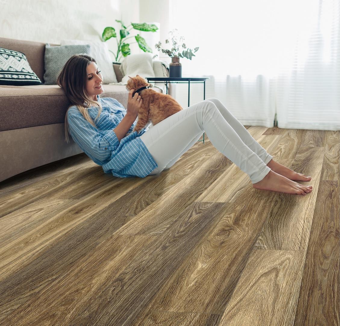 Woman with her cat on Harington Oak floors